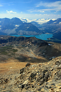 冰川雕刻山脉峰会山峰山顶弓谷高山远足景观风景图片