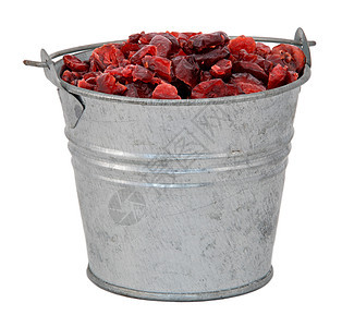 在一个微型金属桶中干燥的山莓图片