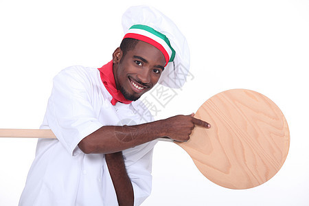 披萨制造者指比萨皮面包师烹饪精力职业男人帽子圆形烤箱美食木头图片