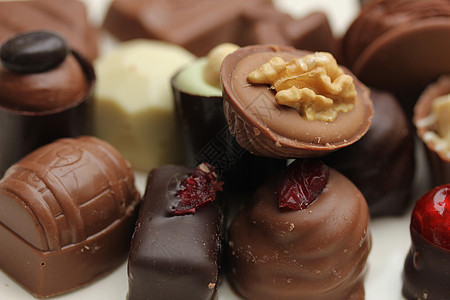 比利时豪华巧克力团体礼物甜点美食牛奶坚果糖果咖啡可可棕色图片