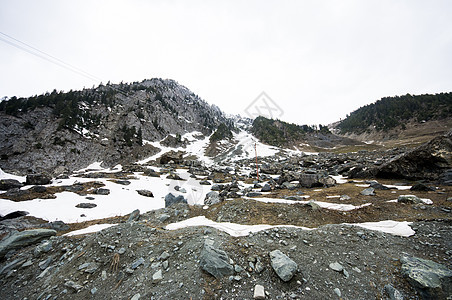 前往喀什米尔索诺马山谷的风景游客胜地旅行滑雪图片