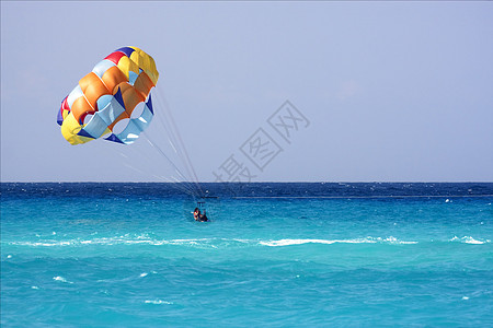 甲氧烷滑水泡沫天空假期旅游游客波浪休息乐趣蓝色图片