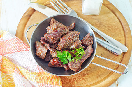 烤肉食物美食蔬菜饮食熟食筹码土豆沙拉牛肉小吃图片