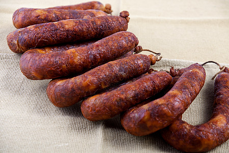 葡萄牙香肠白色美食熏制育肥食物文化小吃红色戒指猪肉图片
