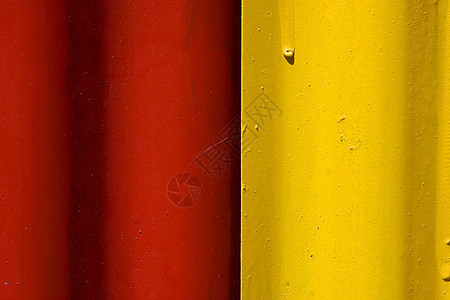 抽象的红色和黄色红色铁金属盘子毛皮白色海浪阴影黑色床单失真大理石气泡图片