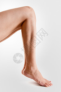 女脚身体白色骨头脚趾女性修脚图片
