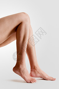 女脚女性骨头修脚身体脚趾白色图片