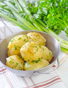 煮土豆小吃蔬菜剪裁维生素沙拉食物淀粉草本植物午餐收成图片