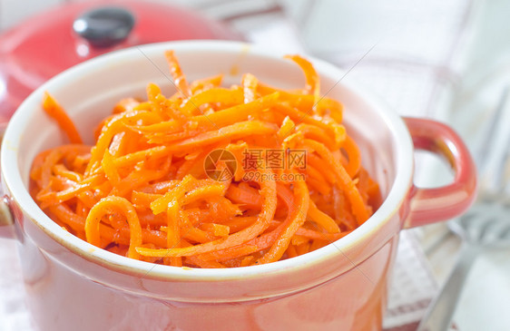 胡萝卜产品萝卜叉子沙拉玻璃南瓜维生素桌子橙子营养图片