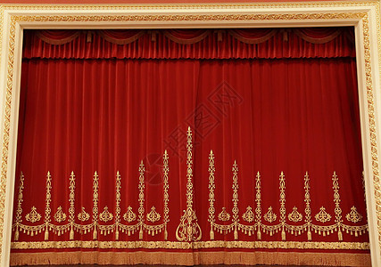 戏剧红幕椅子红色金子纺织品天鹅绒装饰品艺术剧院图片
