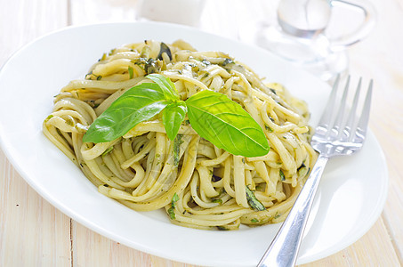 带害虫的意大利面粉饮料饮食厨房面条蔬菜香草草本植物叶子午餐美食图片