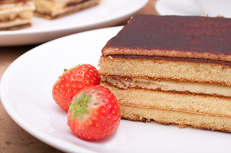 蒂拉米苏食物糕点棕色可可甜点蛋糕巧克力奶油盘子美食图片
