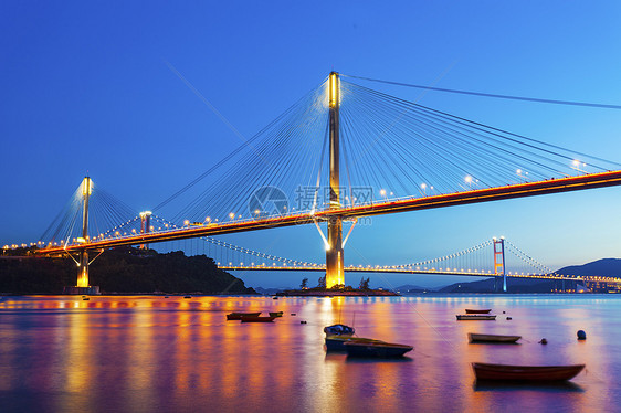 香港桥在晚上图片