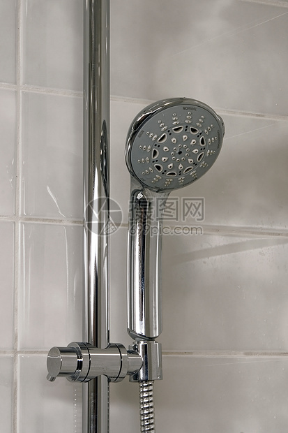 阵雨头管道合金洗涤龙头浴缸卫生间浴室淋浴喷头金属图片