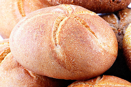 白色背景上孤立的新鲜面包美食工作室种子食物面粉金子糕点生活谷物粮食图片