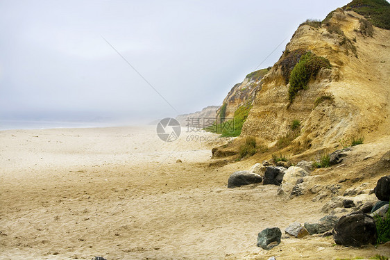 太平洋悬崖一带的米丝沙滩图片