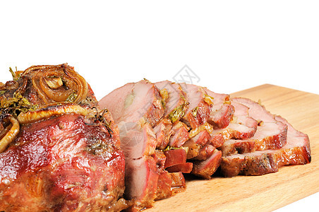 木板上的烤猪肉猪肉牛扒晚餐食物烹饪美食炙烤红色烧烤图片