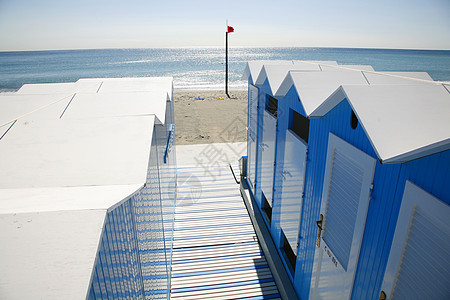 蓝色沙滩小屋水平海滩房间旅行房子建筑天气晴天旅游日光图片