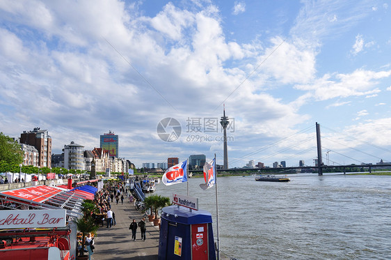 德国杜塞尔多夫旅游观光街道河港天空风景摩天大楼建筑物电视蓝天图片