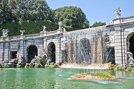 意大利历史性岩石艺术公园奢华雕像花园喷泉建筑旅行图片