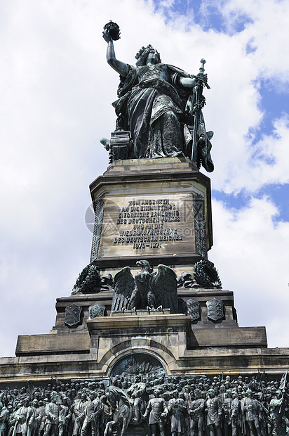 德国鲁埃德海姆的天空旅游观光世界遗产纪念碑古迹雕像旅行游客历史图片