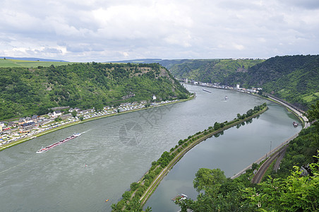 圣加尔沙森镇和卡茨城堡旅游历史废墟风景古迹世界遗产结构教会文化遗产游客图片