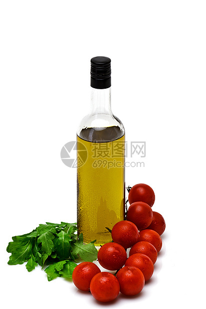 含樱桃和青柳的橄榄油瓶装橄榄油乡村美食蔬菜维生素草本植物厨房食物图片