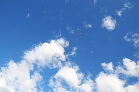 蓝蓝天空沉淀云景阳光季节气氛太阳环境云雾阴霾晴天图片