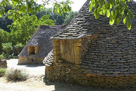 Breuil的白骨旅游纪念碑公司农村磨练历史游客钻孔屋面石小屋图片