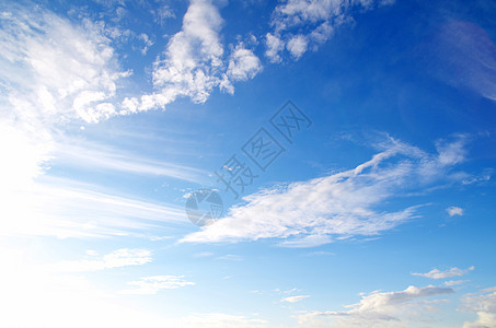 天空季节性天气射线全球天堂晴天多云白色太阳季节图片