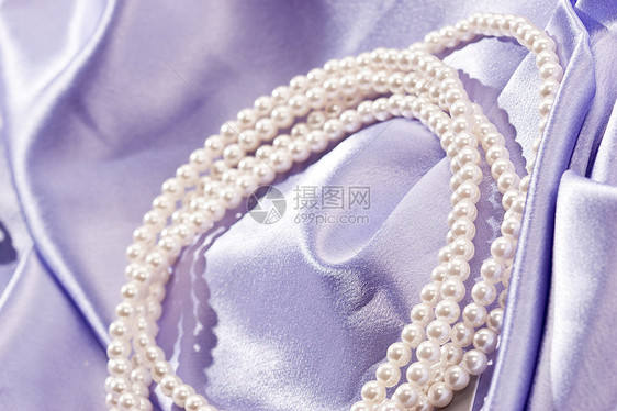 珍珠珠子展示礼物紫丁香项链花冠辉光珠宝宝石图片
