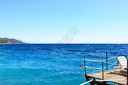 每天海滩海岸地平线情调海洋海浪旅行天空假期异国太阳冲浪图片