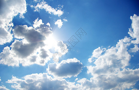 白云和太阳臭氧气象柔软度云景白色天空蓝色场景自由天际图片