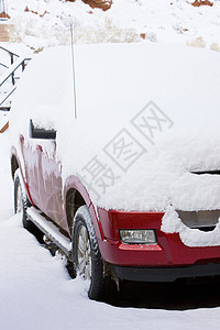 雪车车辆交通公路交通工具危险汽车外观个人运输图片