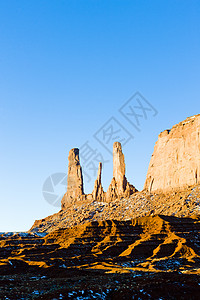 犹他州阿里索纳古迹谷国家公园三姐妹会地质外观干旱岩石侵蚀旅行风景地质学构造图片