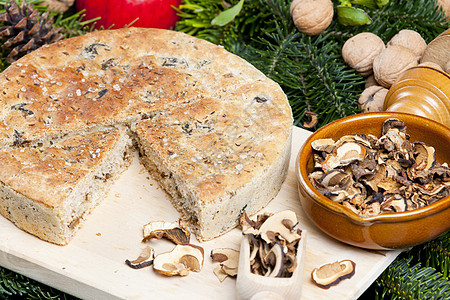 特别圣诞蘑菇糕饼食物传统符号美食糕点内饰静物膳食烘焙营养图片