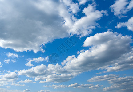 蓝色天空云云蓝晴天太阳阳光阴霾气候白色风景多云天气气氛图片