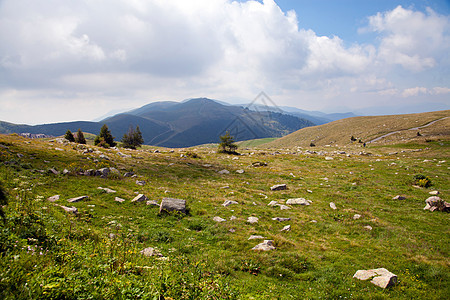 美丽的山     意大利阿尔卑斯山冒险天空旅游传统风景顶峰晴天蓝色游客高山图片