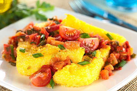与Hogao相兼的生殖器切片黄色午餐水平洋葱蔬菜地面食物照片红色粮食图片