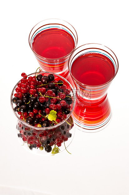软饮料玻璃状红色玻璃蜜饯黑色食物水果图片