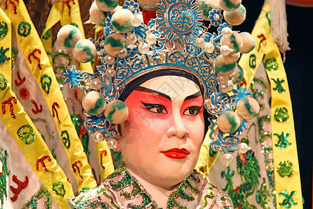 广东歌剧模拟特辑传统窗帘戏剧唱歌演员服饰翅膀剧院化妆品男人图片