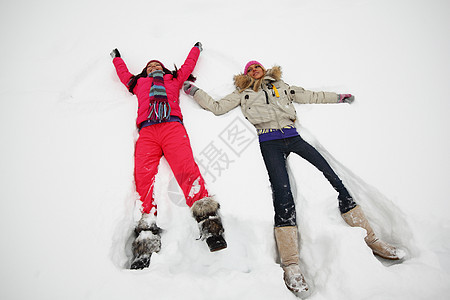 寒冬享受成人喜悦帽子青少年雪花幸福金发闲暇女孩图片