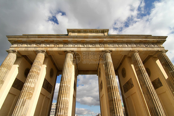 柏林勃兰登堡门中心地标历史自由雕像柱子观光城市建筑学旅行图片
