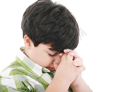 男孩在天上虔诚地祈祷他的创造者男生小学生童年依赖宗教孤独家庭孩子崇拜圣经图片