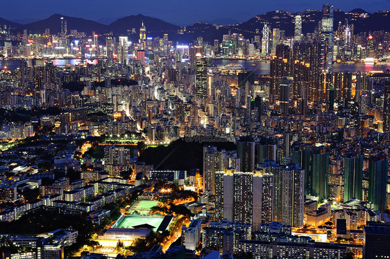 香港全景商业旅行港口高层景观摩天大楼建筑地标照明图片