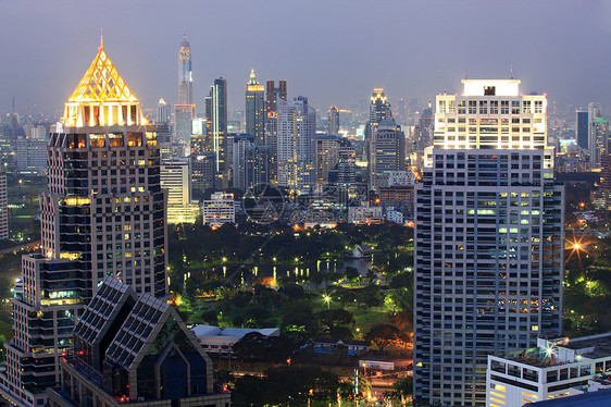 曼谷市风景办公室交通花园基础设施阳台摩天大楼世界建筑市中心天空图片