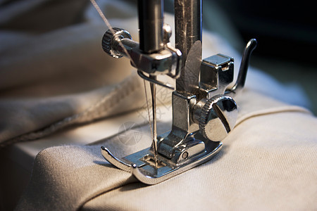 缝纫机工厂裙子纺织品针脚裁缝维修器具材料工艺生产图片