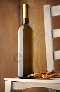 白葡萄酒叶子木头棕色国家包装瓶子商品标签白酒图片
