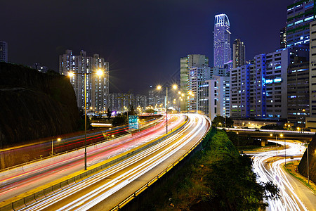 夜间与城市交接交通踪迹运输地标旅行首都戏剧性车辆场景市中心图片