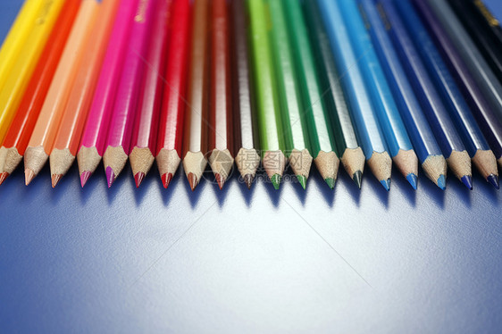 彩色铅笔橙子绘画蓝色工具教育团体光谱孩子蜡笔幼儿园图片
